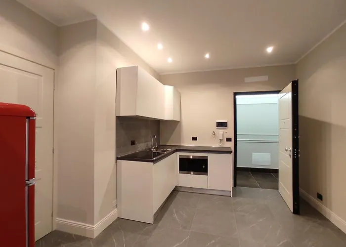 Turati Suites Apartmán *