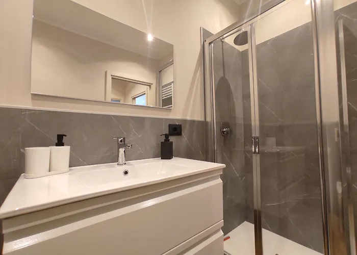 Turati Suites Apartmán